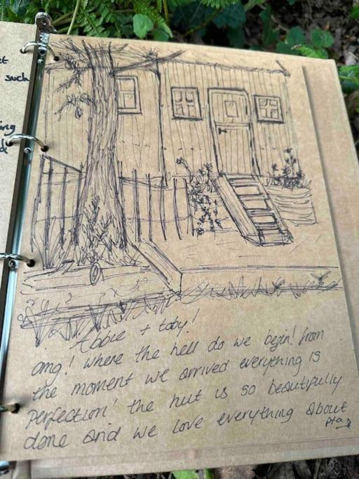 Cornwall Woodland Shepherd'S Hut - Dennis Hut Bodmin Exterior photo